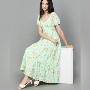 Maxi Dress with tie back